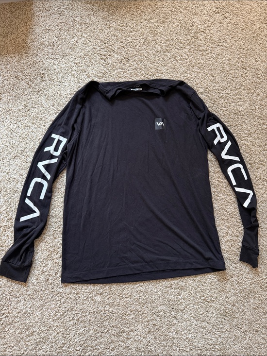 RVCA Other - RVCA Black Long Sleeve Logo Tee with White Sleeve Graphics